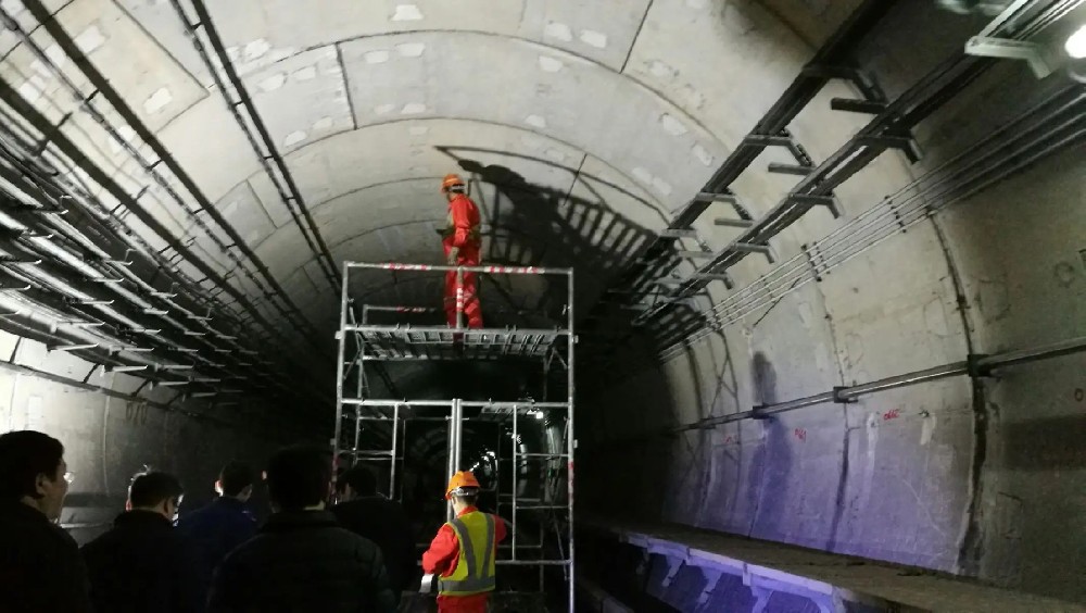 新龙地铁线路病害整治及养护维修